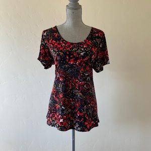LuLaRoe Classic 95% Polyester shirt with a Black, Red, and Yellow floral pattern